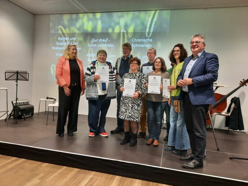 Urkundenverleihung zur Anerkennung des Bürgerschaftlichen Engagements