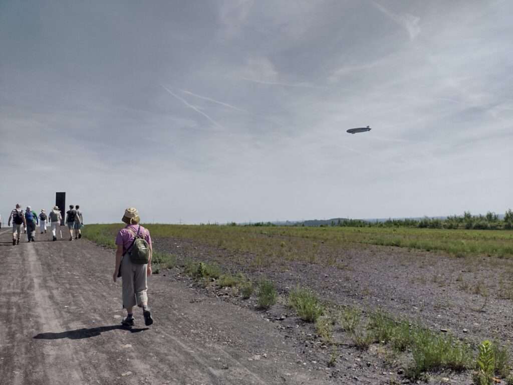 Schurenbachhalde mit Zeppelin