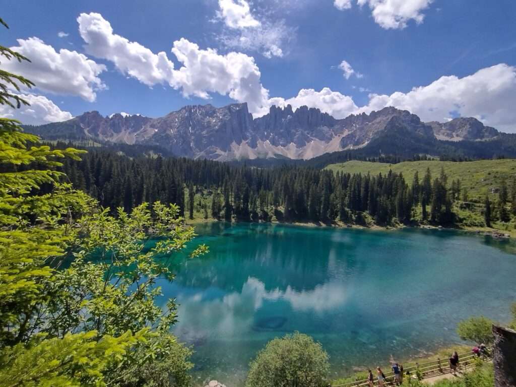 Karersee mit Spiegelung Latemar
