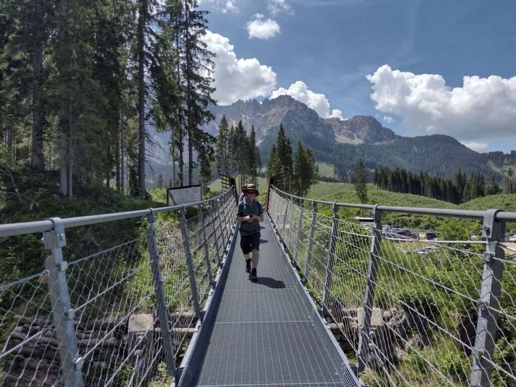 Hängebrücke beim Karersee